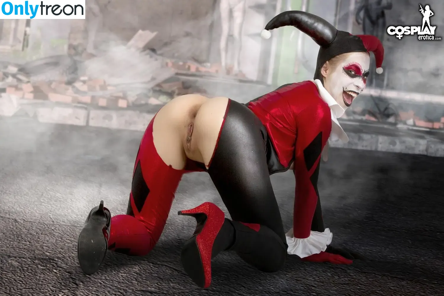 Superheroines nude photo #0249 (superheroinelimited)