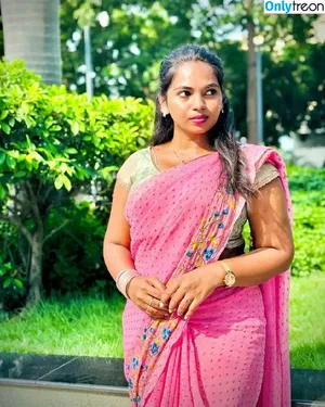 Supriya Subramanian / supriya_subramanian17 nude photo #0005