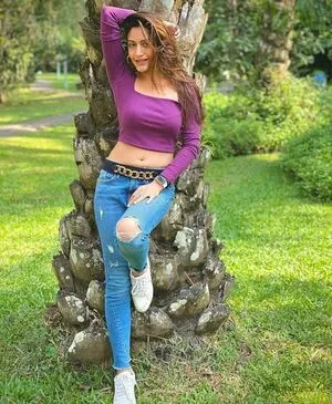 Surbhi Chandna / officialsurbhic nude photo #0085