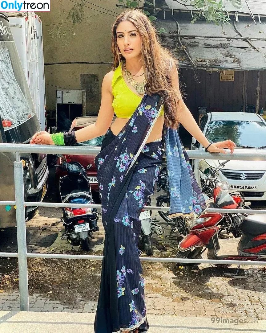 Surbhi Chandna nude photo #0008 (officialsurbhic)