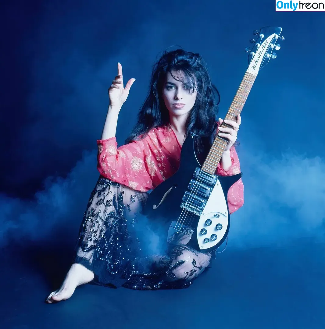 Susanna Hoffs nude photo #0016 (susannahoffsofficial)