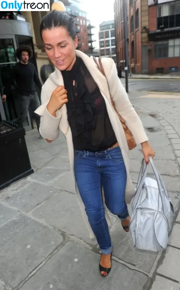 Susanna Reid nude photo #0530 (susannareid100)