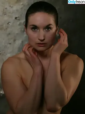 Susi Hägl/Schmi / susiartful nude photo #0007