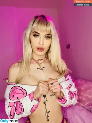 Susybad1999 / Borderlady Susycara / susycara__ nude photo #0001