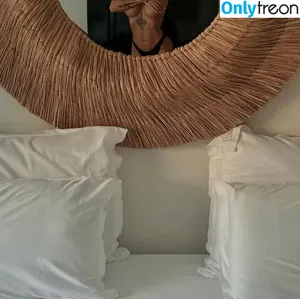 Suzanitta / mvradova nude photo #0024