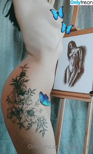  nude photo #0009