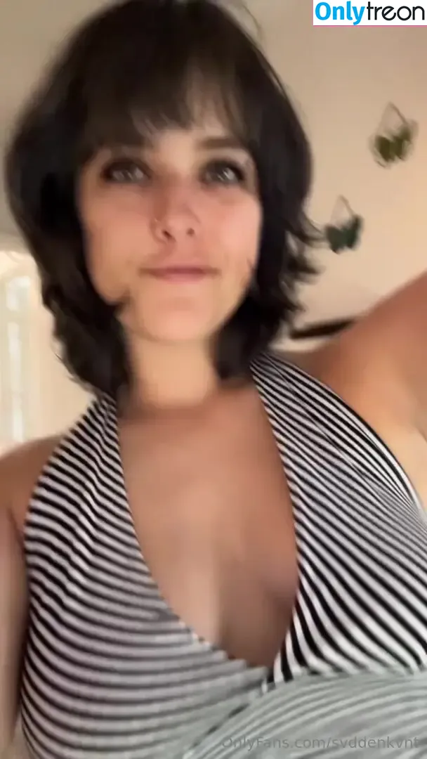 Svddenkvnt nude photo #0020 (Svddenkvnt)