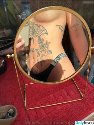  nude photo #0009