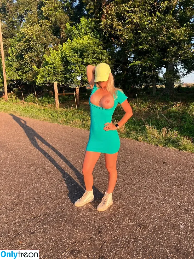 Swamp Barbee nude photo #0030 (bayoubarbeee / swampbarbieofficial)