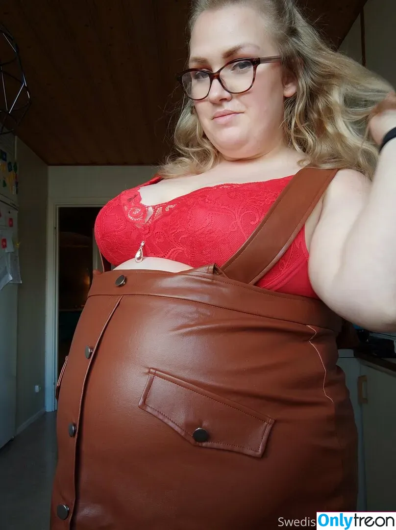 swedishbutterball nude photo #0164 (swedishbutterball)