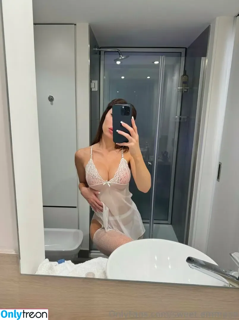 sweet.emmaaa nude photo #0032 (emma.sweet)
