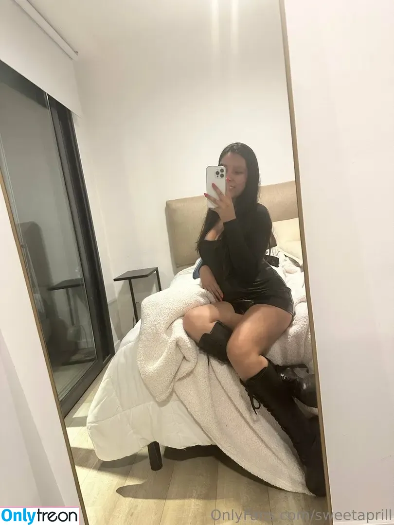Sweetaprill nude photo #0065 (sweet_aprils)