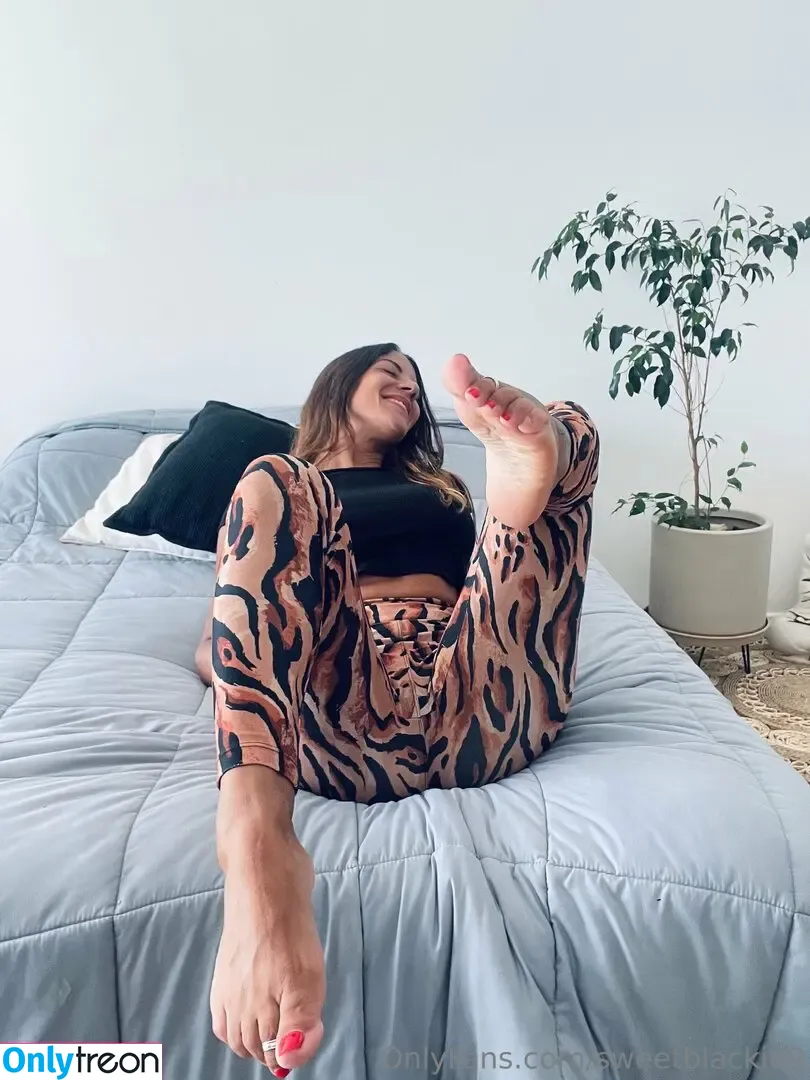 sweetblacki89 nude photo #0028 (_sweetaalebebee)