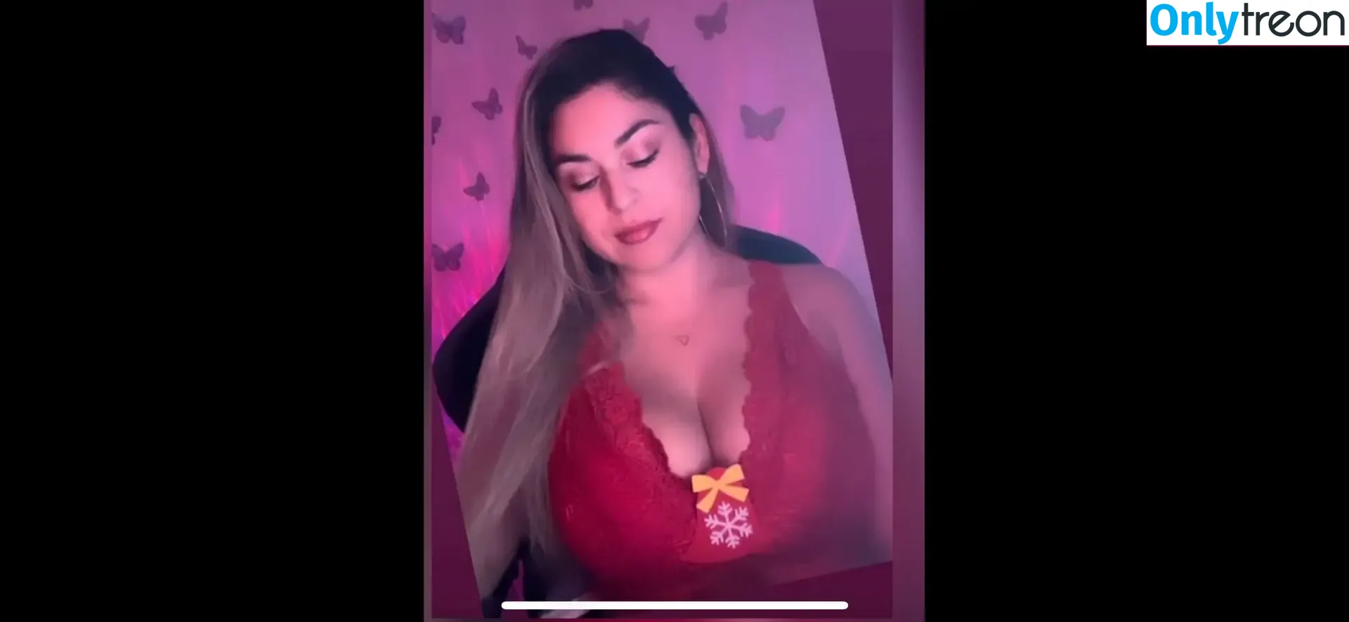 sweetfacegoeslive nude photo #0001 (sweetfacegoeslive)