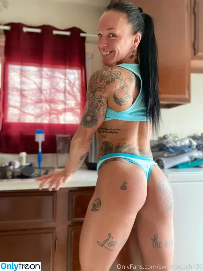 sweetpeach139 nude photo #0014 (sweetxxpea_)