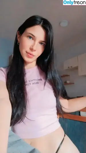  nude photo #0002
