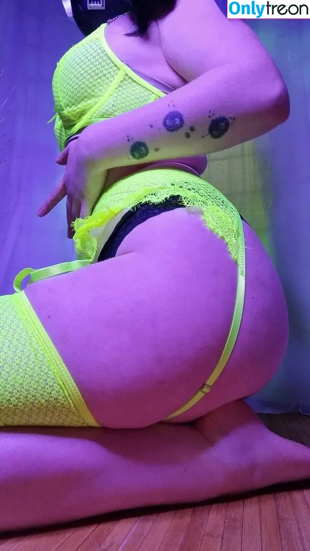 Sweetyuzucosplay nude photo #0032 (Sweetyuzucosplay)