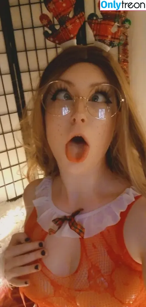 Sweetyuzucosplay nude photo #0197 (Sweetyuzucosplay)