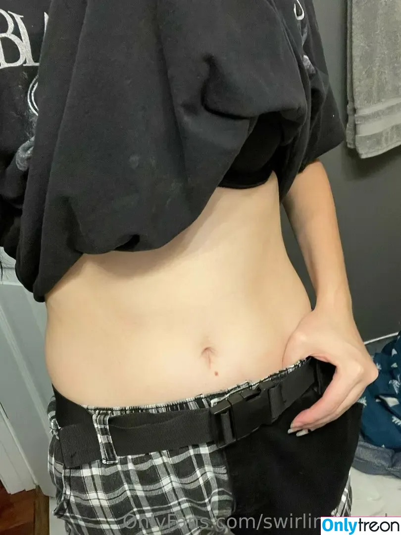 swirlingclouds nude photo #0040 (swirlingclouds)