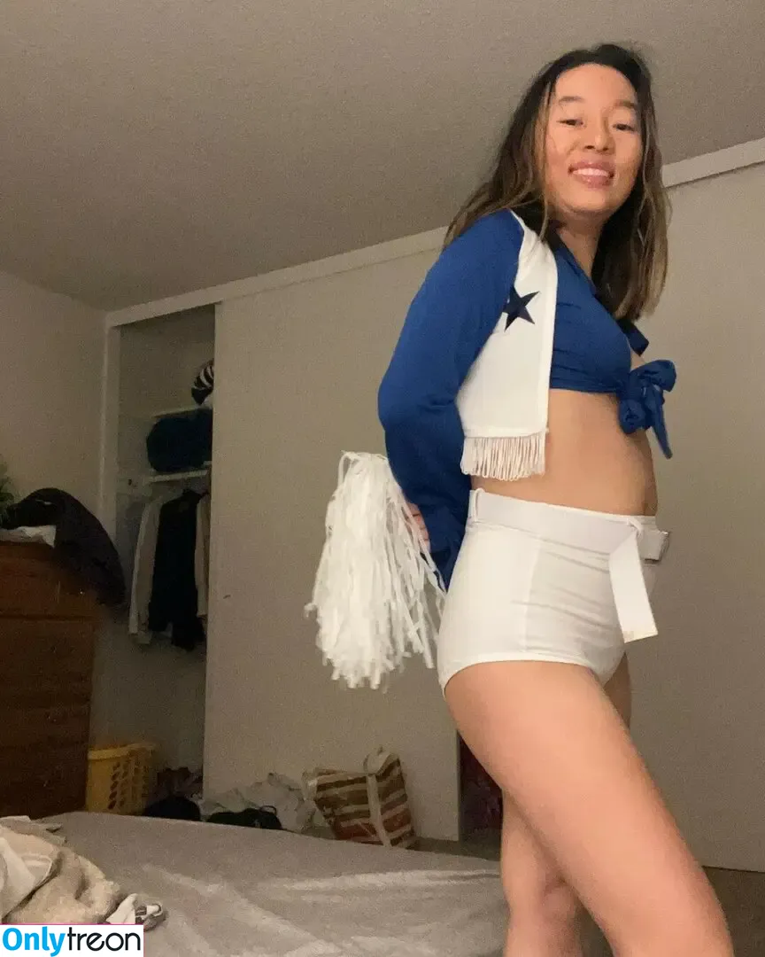 Sydney Kong nude photo #0059 (sydney_kong / sydneykong)