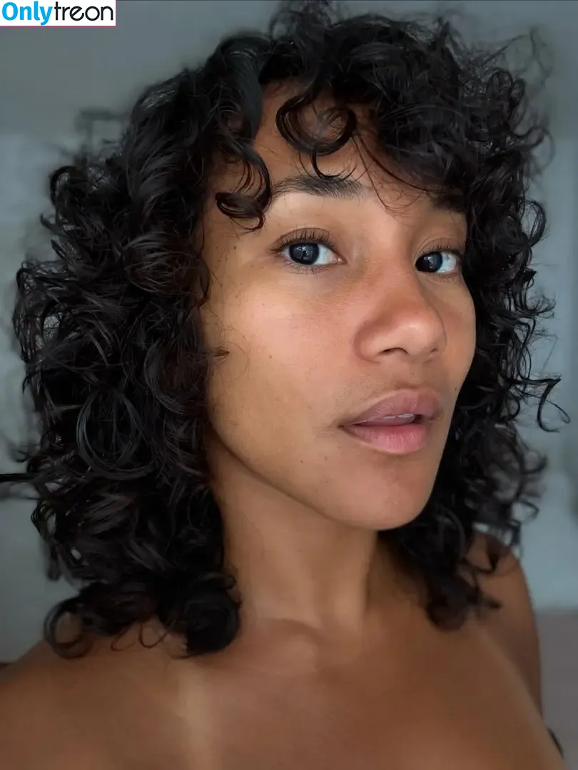Sydney Park nude photo #0201 (heysydneypark)