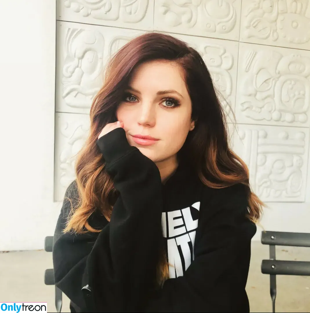 Sydney Sierota nude photo #0079 (sydneysierota)