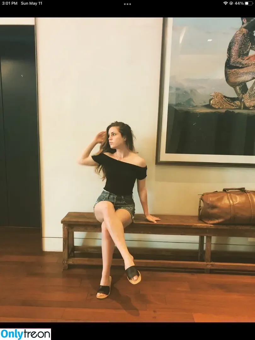 Sydney Sierota nude photo #0083 (sydneysierota)