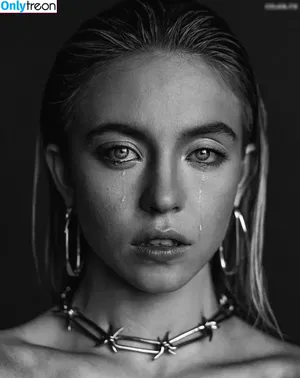 Sydney Sweeney / Sydney_Sweeney nude photo #0243