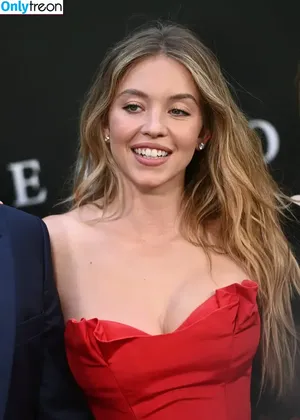 Sydney Sweeney / Sydney_Sweeney nude photo #0700