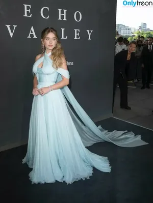 Sydney Sweeney / Sydney_Sweeney nude photo #0748