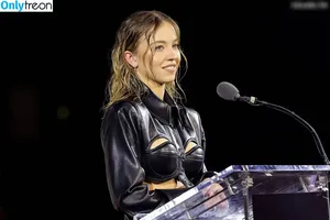 Sydney Sweeney / Sydney_Sweeney nude photo #0765