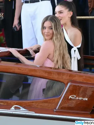 Sydney Sweeney / Sydney_Sweeney nude photo #0804