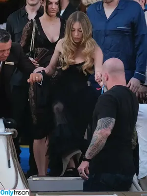 Sydney Sweeney / Sydney_Sweeney nude photo #0868