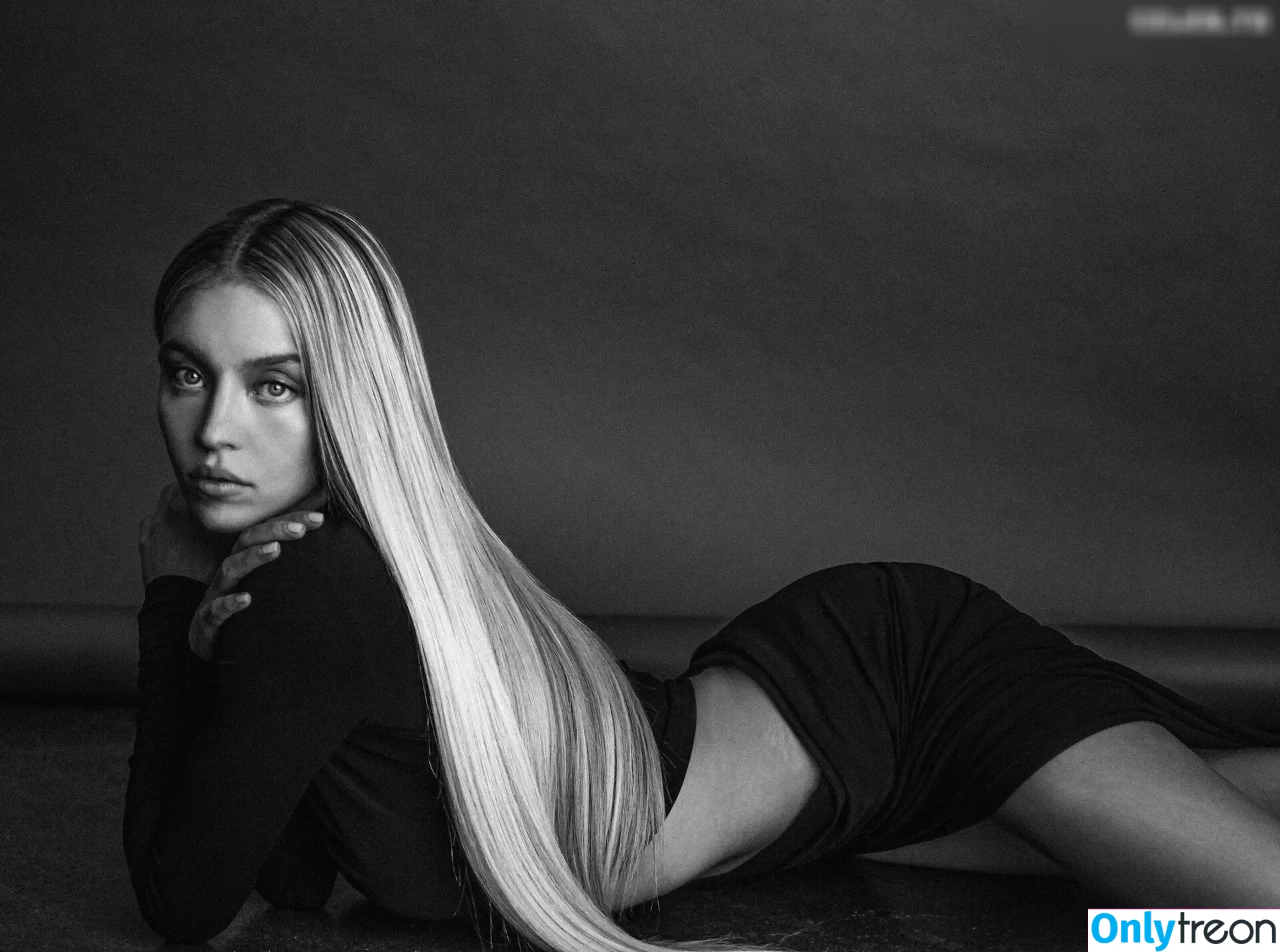 Sydney Sweeney nude photo #0240 (Sydney_Sweeney)