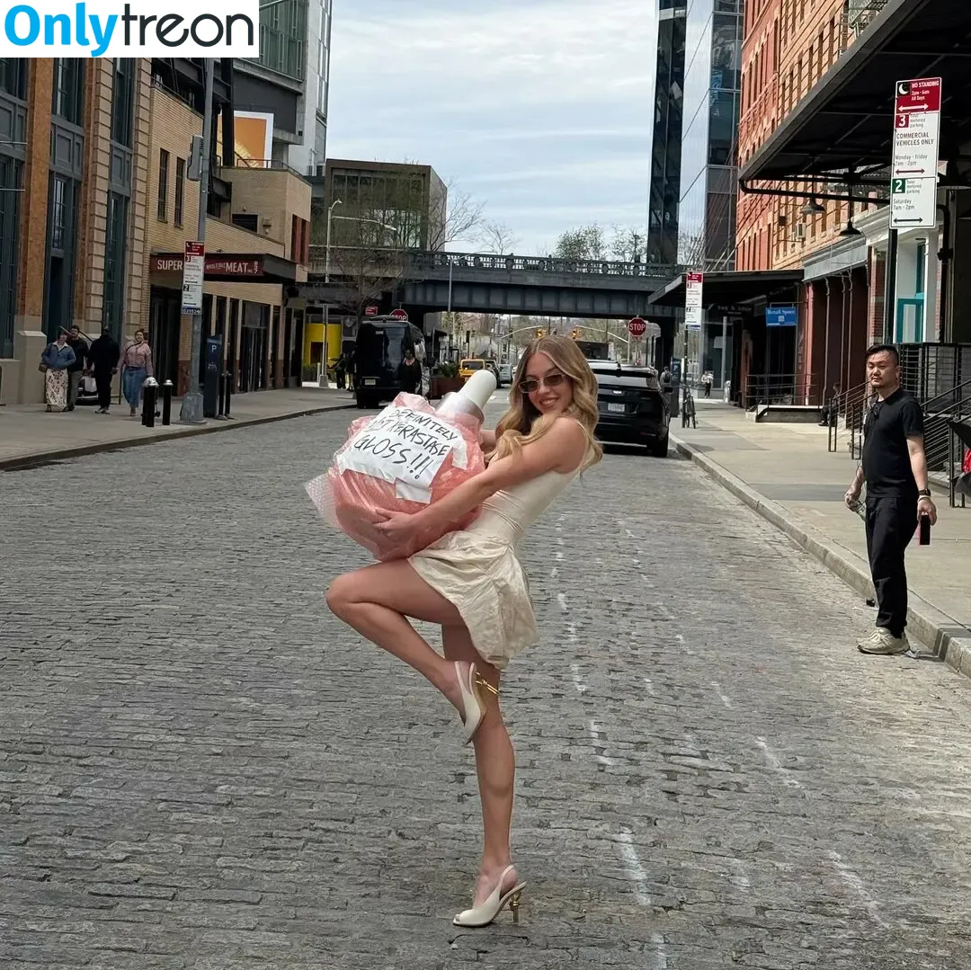 Sydney Sweeney nude photo #0521 (Sydney_Sweeney)