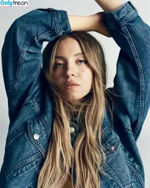 Sydney Sweeney / Sydney_Sweeney nude photo #1015