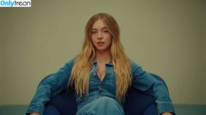 Sydney Sweeney / Sydney_Sweeney nude photo #1038
