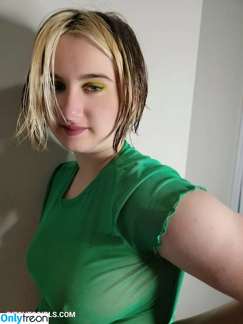 Sydneyqofficial nude photo #0002 (Sydneyqofficial)