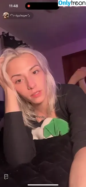 Sydthesinister / syd_the_sinister nude photo #0012