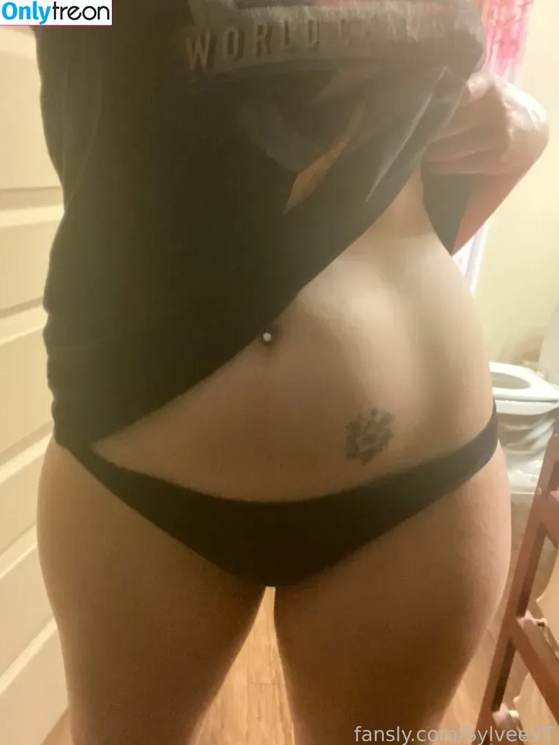 SylveeVT nude photo #0216 (Sylvee / ashhbearr_ / onlyfans)
