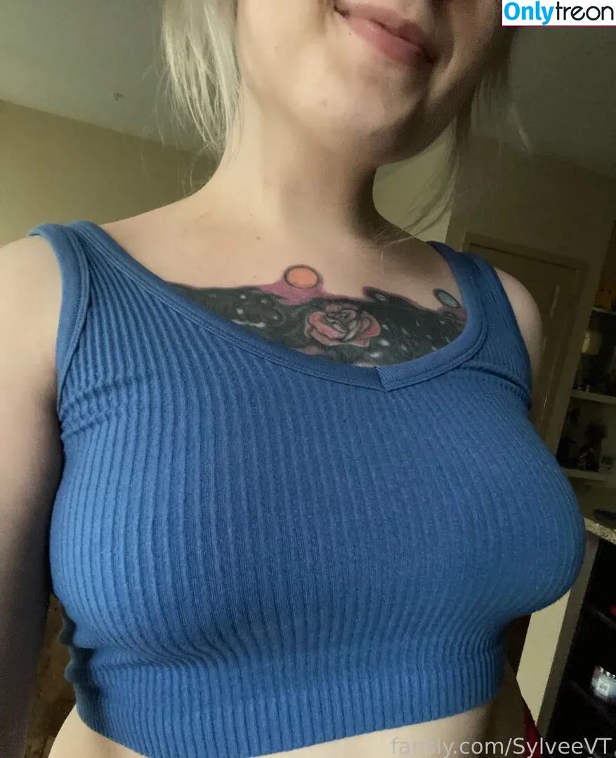 SylveeVT nude photo #0348 (Sylvee / ashhbearr_ / onlyfans)