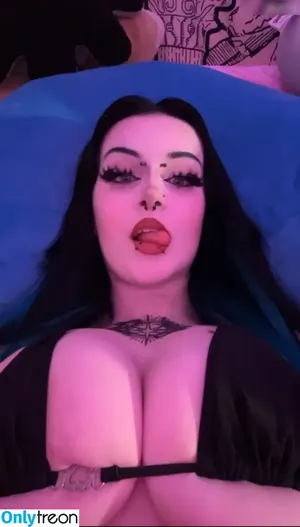  nude photo #0007