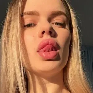 sylwwiaaaa / sy.lwiaaa / sylwia_laly nude photo #0009
