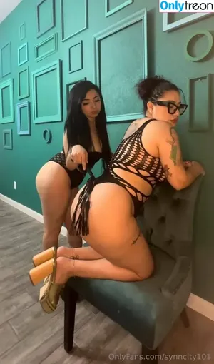  nude photo #0007