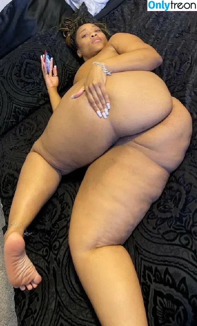Synsationn nude photo #0002 (__mstell93 / _mstell93_)