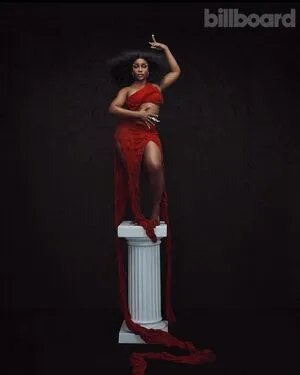 SZA / Solana Rowe / thejad3x nude photo #0067
