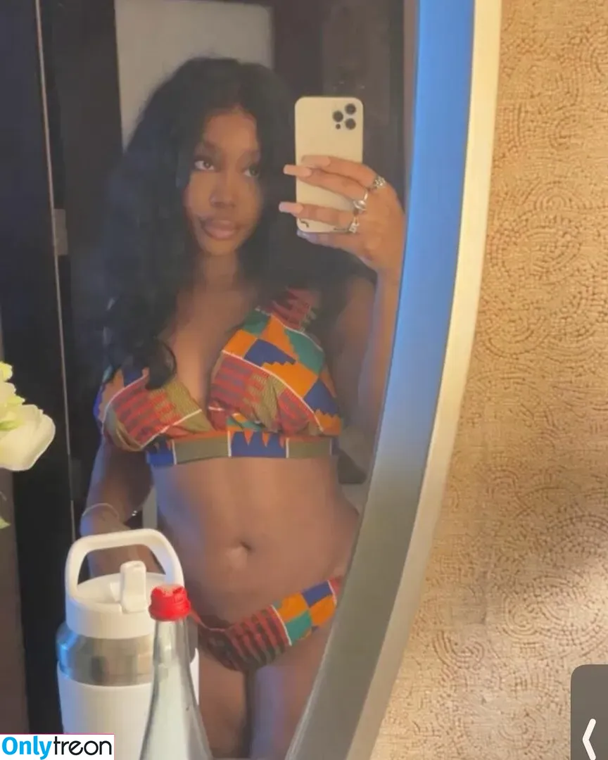 SZA nude photo #0054 (Solana Rowe / thejad3x)