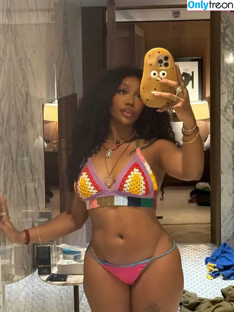SZA nude photo #0435 (Solana Rowe / thejad3x)