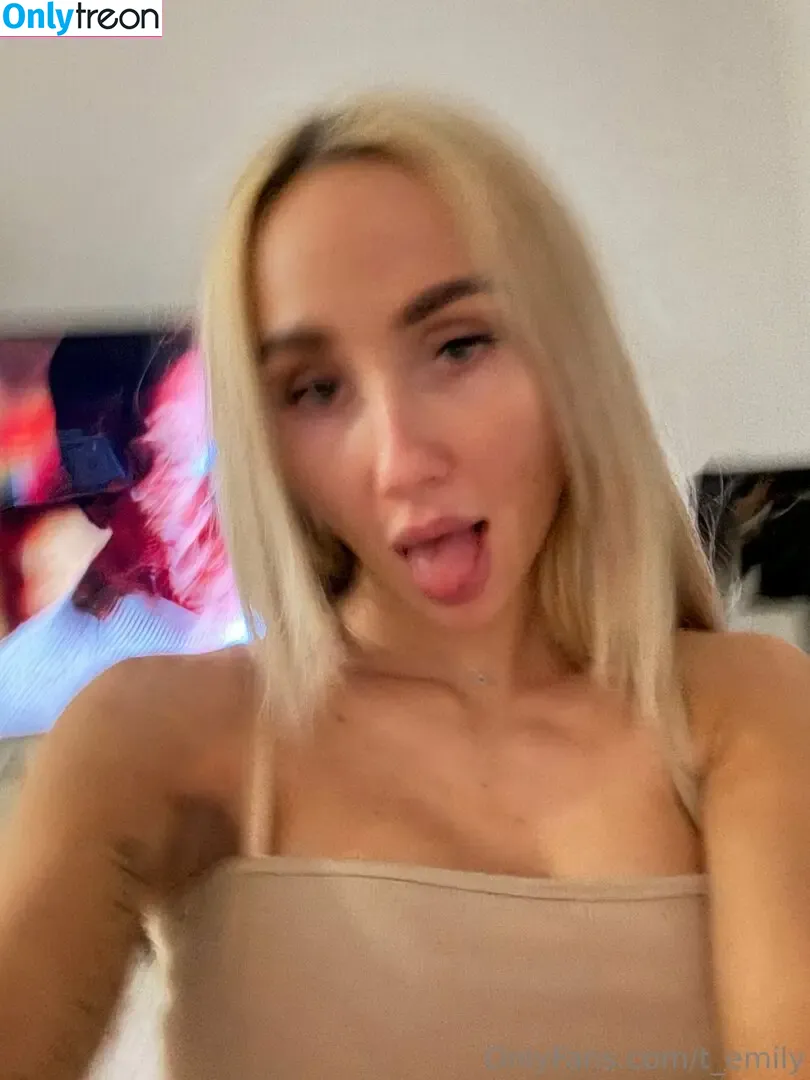 t_emily nude photo #0024 (t_emily_)