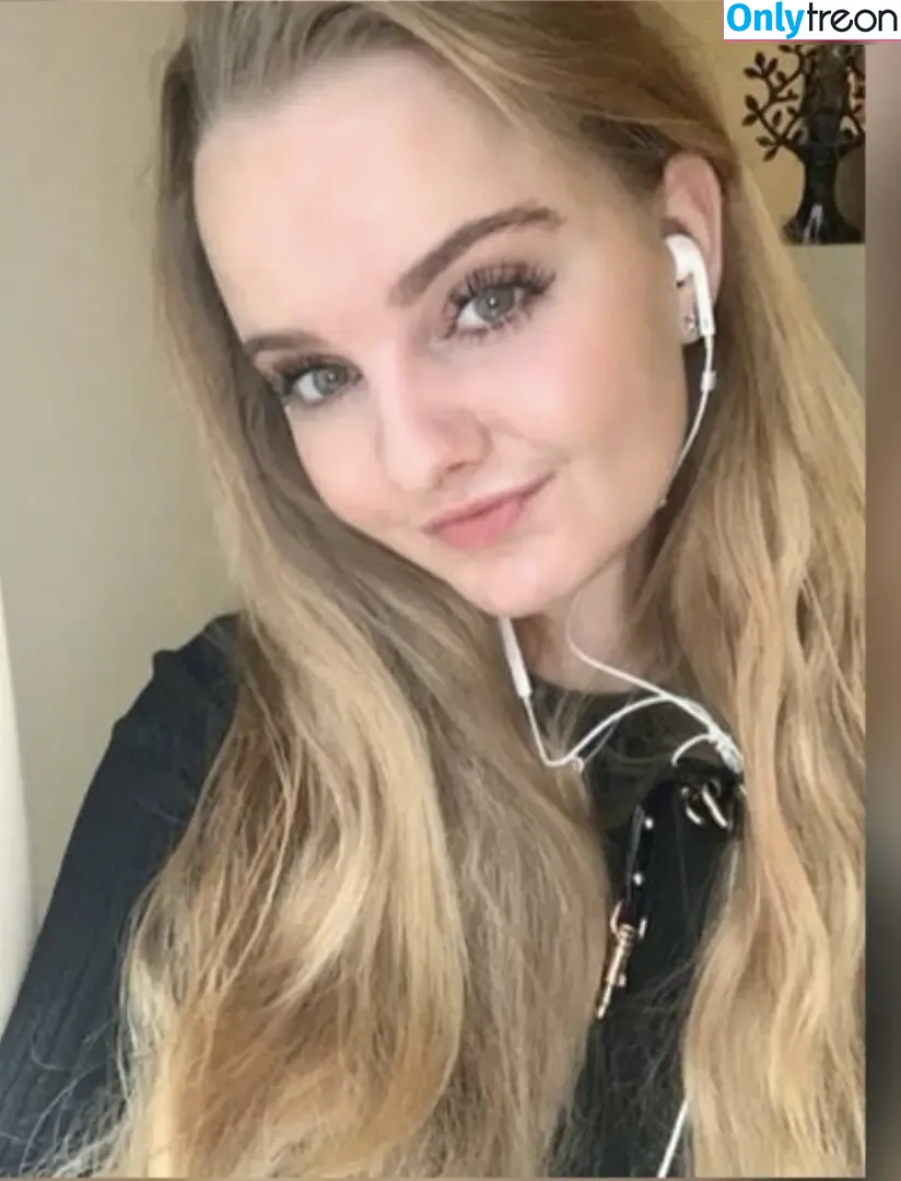 Tabeafevrie nude photo #0006 (tabea_wulff)